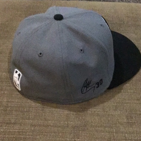 Golden State Warriors Hat - Picture 2 of 2